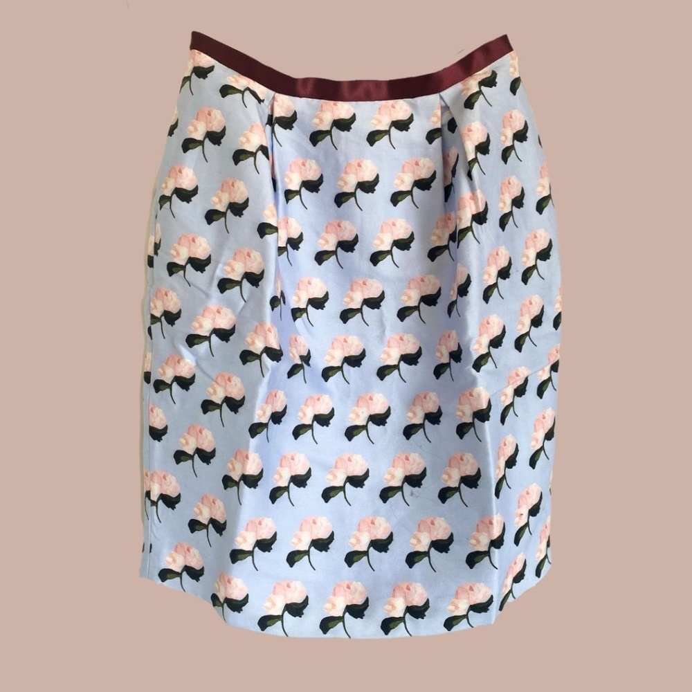 *RARE* Mother of Pearl Floral Skirt